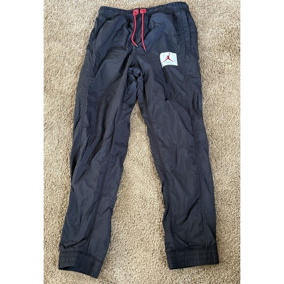Nike Air Jordan Size Medium Windbreaker Black Sweatpants Joggers - Picture 1 of 10